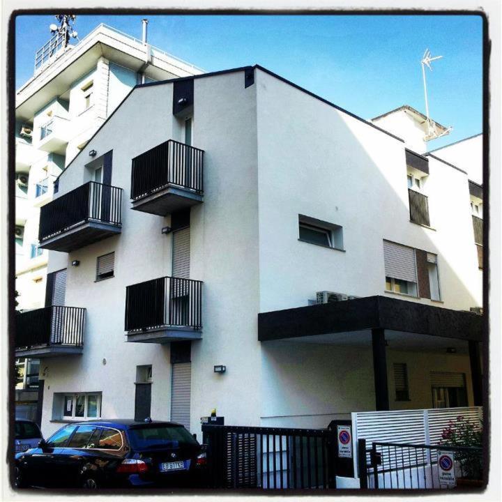 Residence Villa Gori Rimini Exteriör bild